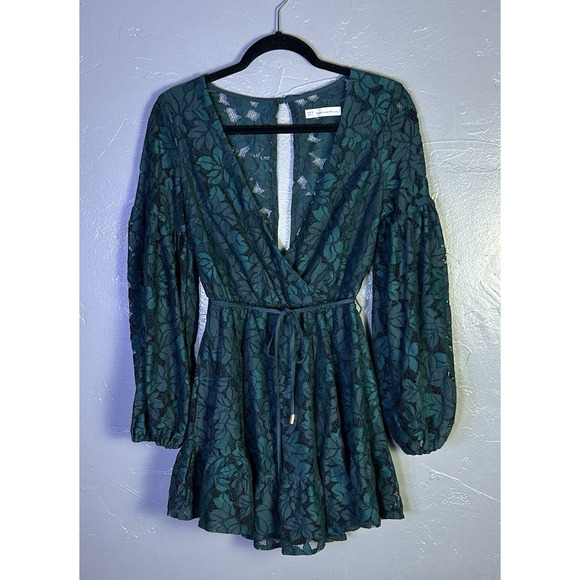 Here Comes The Sun Pants - Here Comes The Sun Maddox Fit & Flare Long Sleeve Romper Green Floral Lace Small